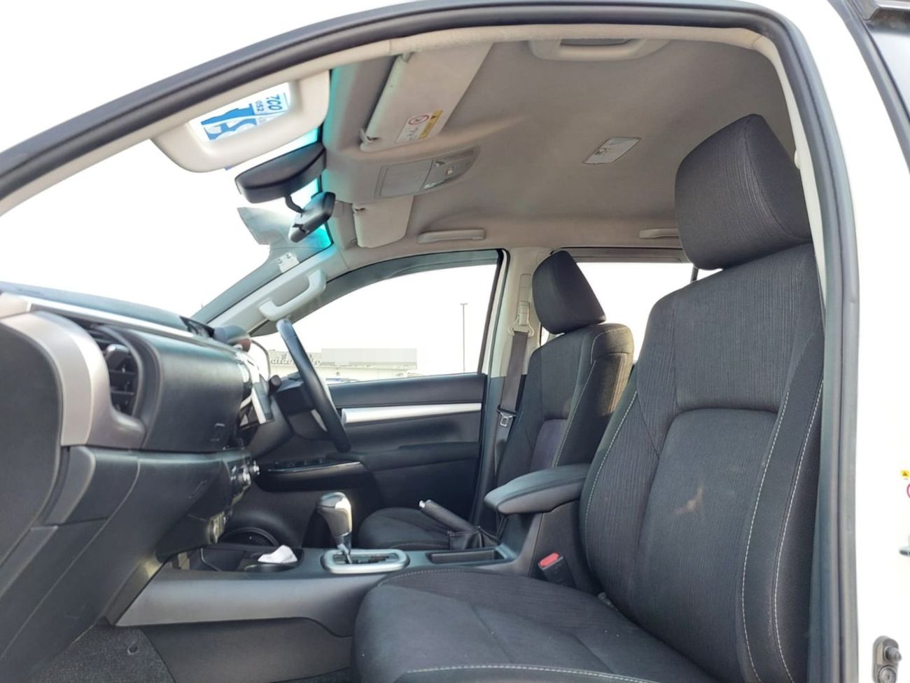 Toyota Hilux TOYOTA HILUX PICK UP RHD 2019 MODEL 2.8 L DIESEL AUTOMATIC(PM21706)