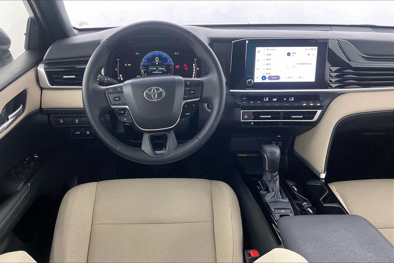 تويوتا كامري XLE | Carnival Sale • UP TO AED 20,000 OFF | شامل الضمان | 0 ﺪﻔﻋﺓ ﺃﻮﻟﻯ