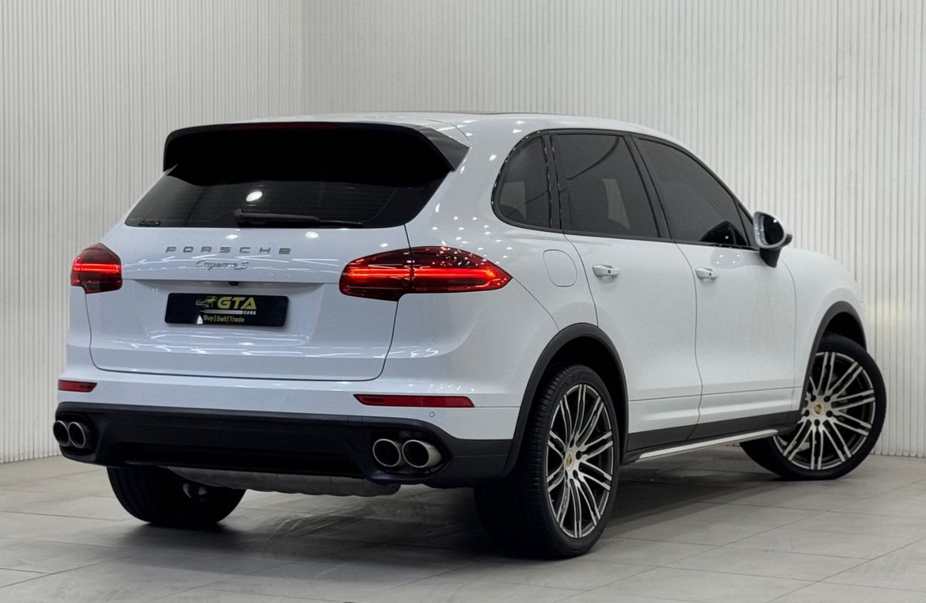 Porsche Cayenne S Platinum Edition 3.6L 2016 Porsche Cayenne S, Service History, Excellent Condition, GCC