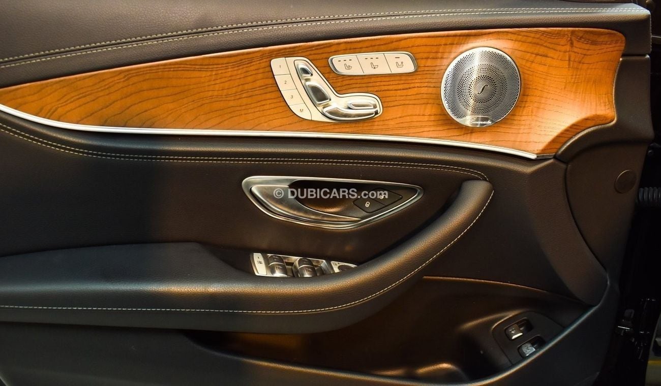 Used MercedesBenz E300 EQ POWER Hybrid 4Mattic Korean specs 2021 for