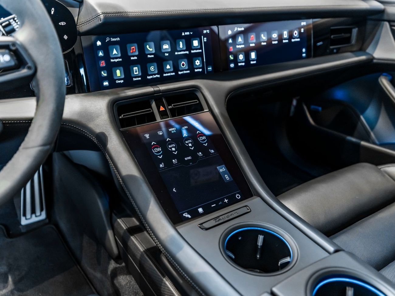 بورش تايكان 2023 Porsche Taycan GTS, 2026 Porsche Warranty, Full Service History, Low KMs, GCC