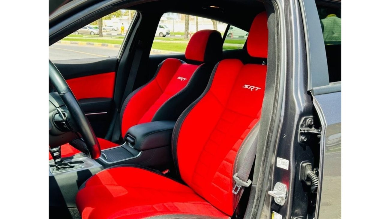 Dodge Charger R/T Scatpack DODGE CHARGER SRT8 MODEL 2018 VERY CLEAN CAR