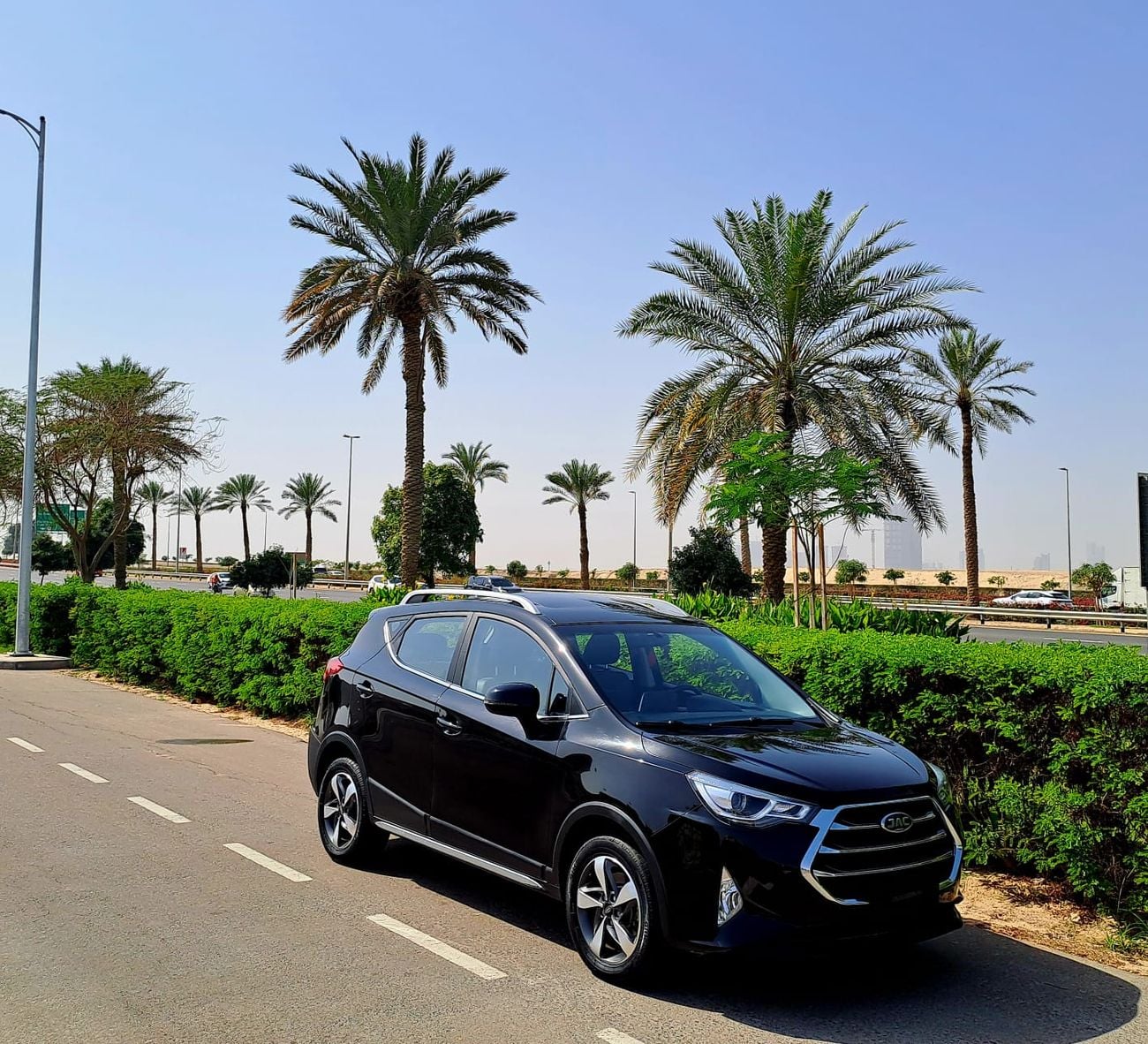 جاك JS3 454-Monthly l GCC l Sunroof, Leather, Cruise l Accident Free