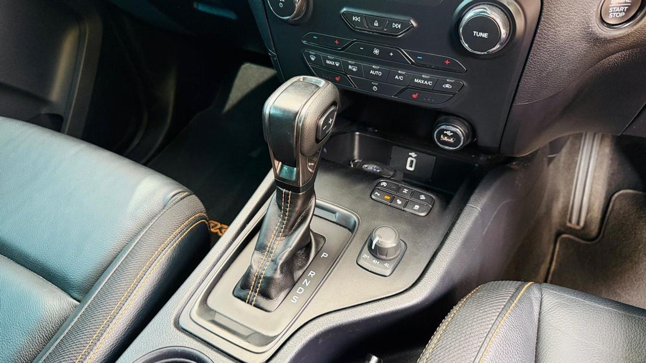 فورد رانجر WILDTRACK | RAPTOR BODY KIT INSTALLED | ELECTRIC HEATED SEATS | LEATHER SEATS | PARKING SENSORS | 2.