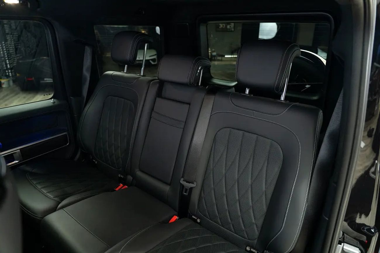 Mercedes Benz G63 AMG 4MATIC SUV MERCEDES | G63 AMG | FULL BODY KIT 2025 | GCC SPECS DEALER WARRANTY + SERVICE CONTRACT GA