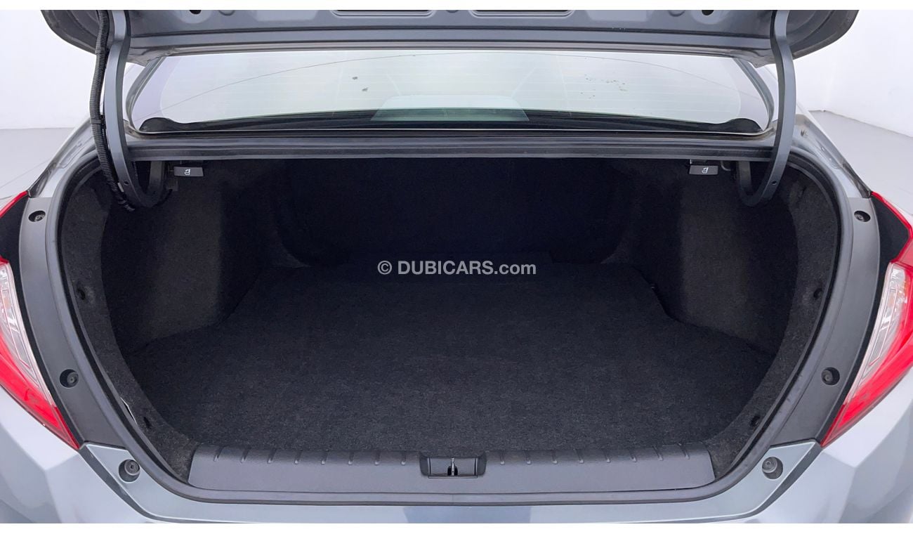 هوندا سيفيك DX 1.6 | بدون دفعة مقدمة | اختبار قيادة مجاني للمنزل