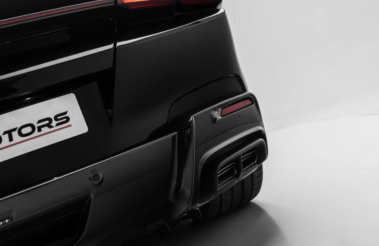 فيراري 12سيلندري ⁠6.5L Naturally Aspirated V12 Engine