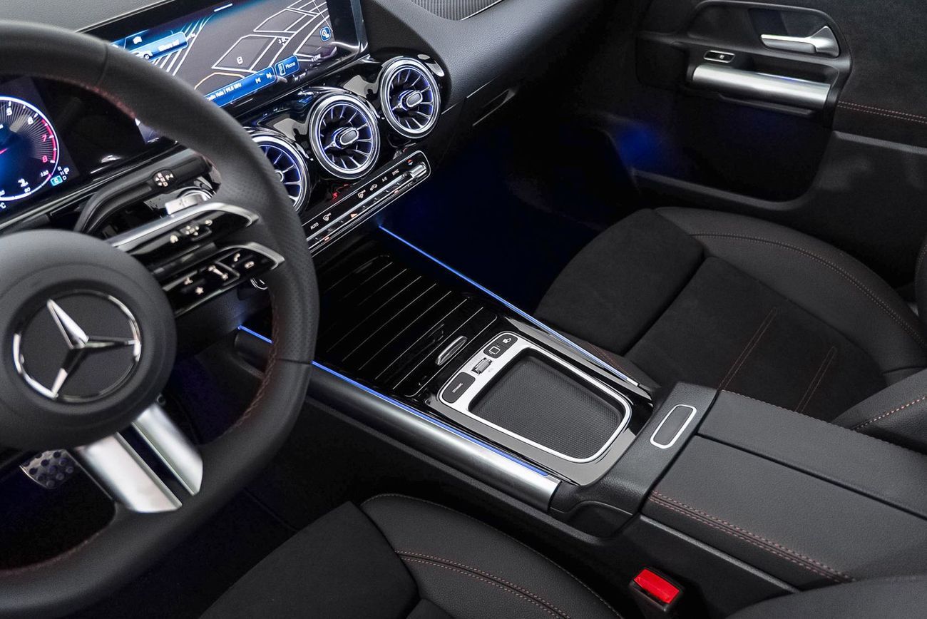 Mercedes-Benz GLA 200