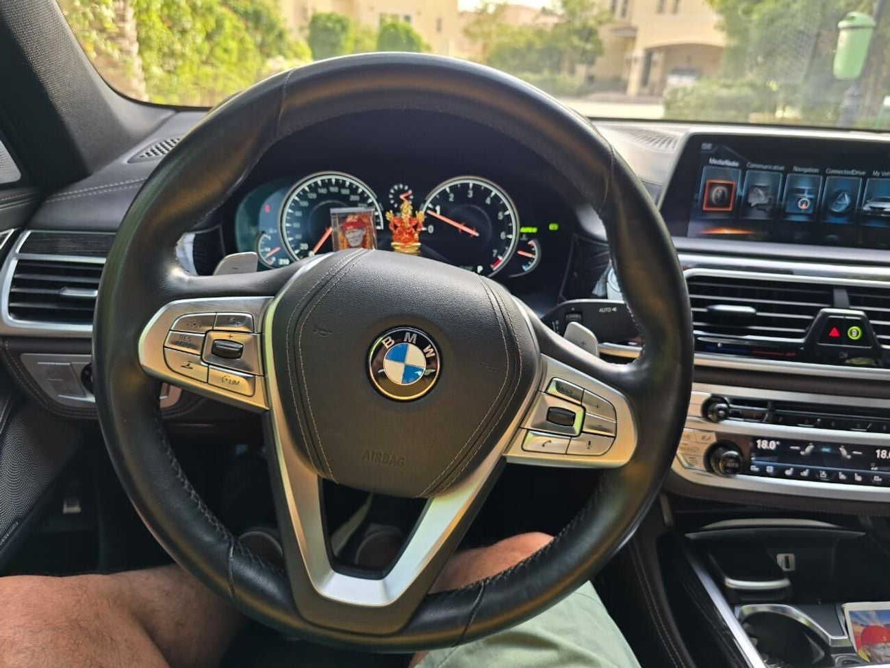 بي أم دبليو 750Li M Sport 4.4L (443 HP)