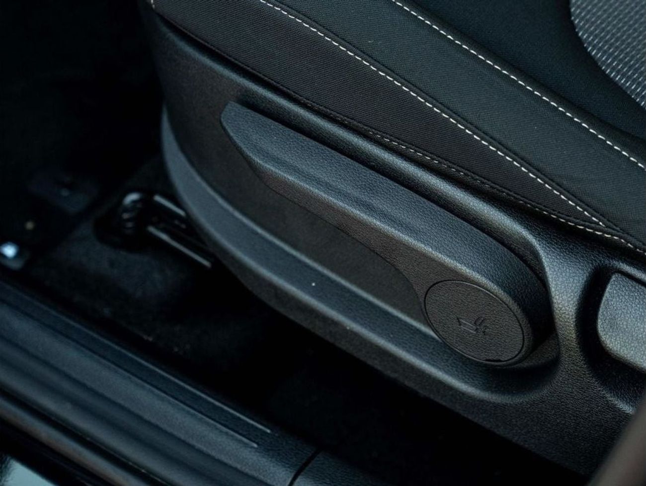 كيا سبورتيج AED 1,599 PM • THE NEWLY LAUNCHED SPORTAGE L • OFFICIAL KIA WARRANTY UNTIL 5 YEARS OR 150K KMS