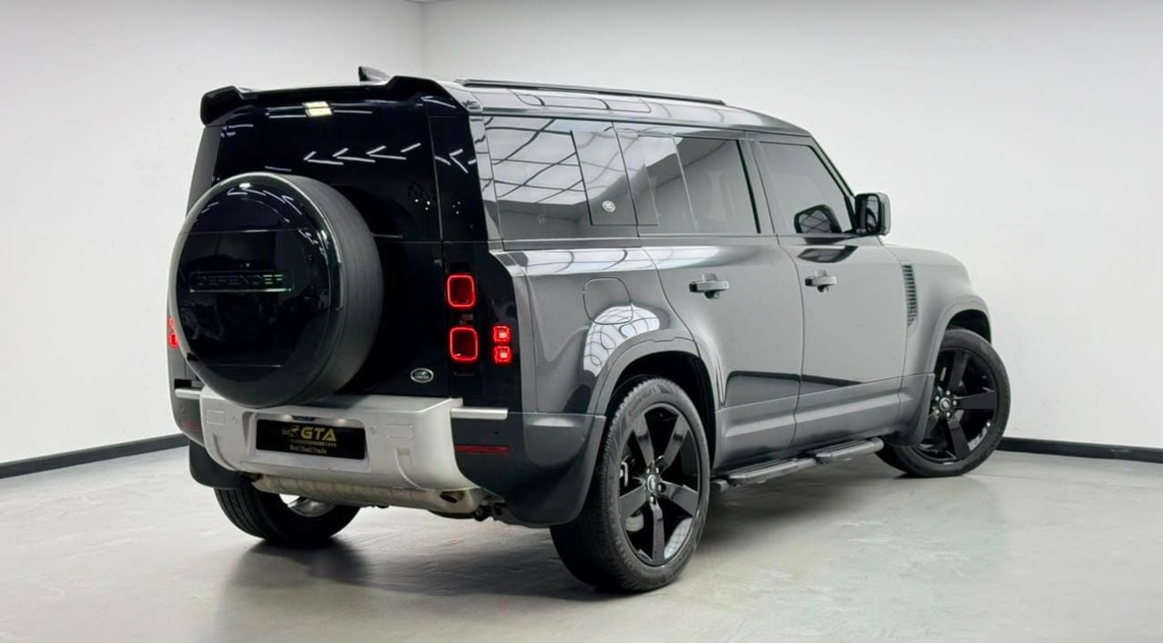 Land Rover Defender 2024 Land Rover Defender 110 HSE P400, 2029 LR Warranty + Service Pack, Full LR Service History, GCC