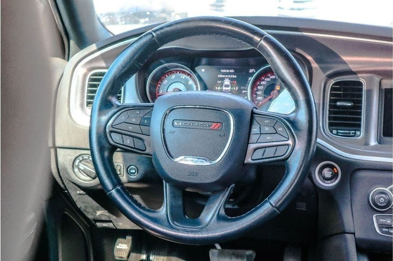 Dodge Charger SE Mid 3.6L 2020 Dodge Charger 3.6L