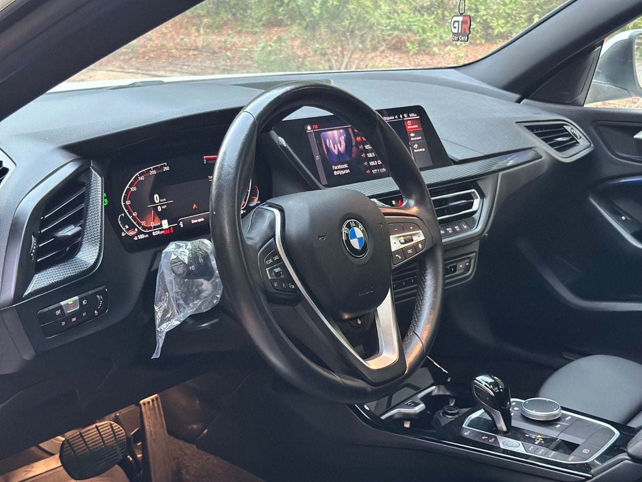 بي أم دبليو 228i xDrive 2022 White 2.0L 4-cylinder | 228 HP | AWD | Perfect Condition | American Specs