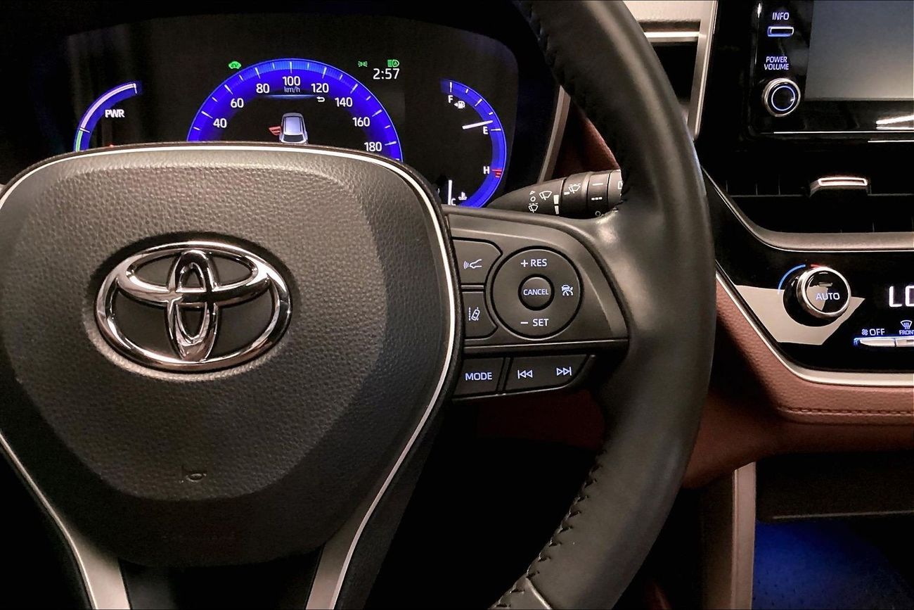 Toyota Corolla Cross GLI | National Day Celebration | Guaranteed Warranty | 0 Down Payment