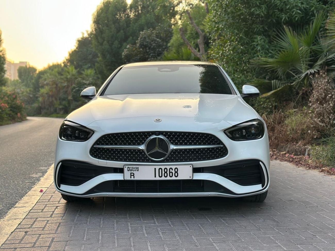 مرسيدس بنز C 200 2024 | GCC Specs | Low Mileage | 1.5L | Full Option | Perfect Condition