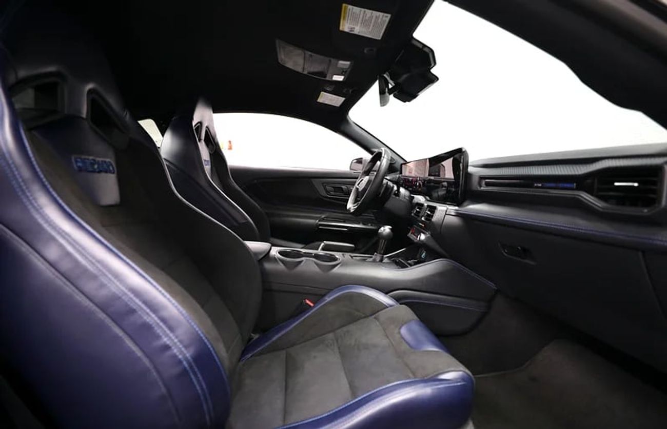 Ford Mustang | Dark Horse | V8 5.0L | Low KMs | Under Warranty Till Ref#R5501729