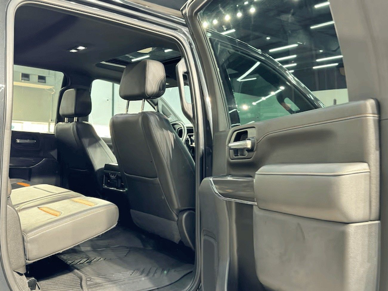 GMC Sierra - AT4 HD2500 Duramax