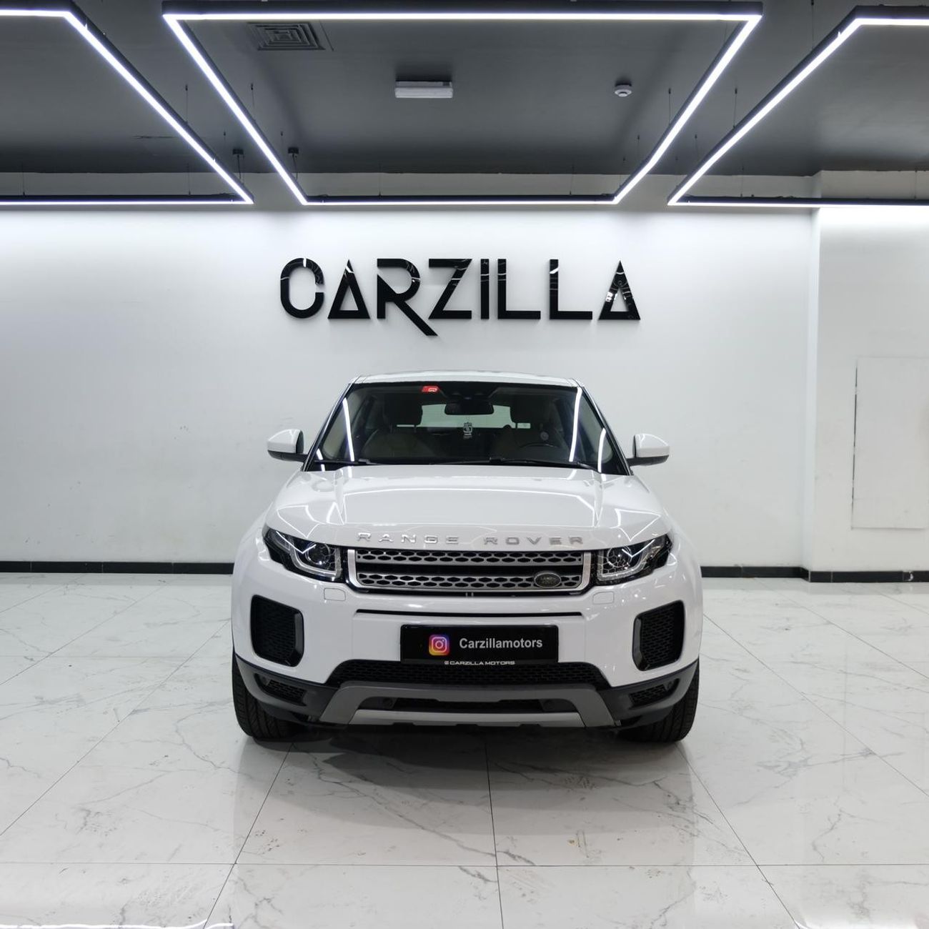 Land Rover Range Rover Evoque HSE Dynamic GCC-Partially Service from Agency-Excellent Condition