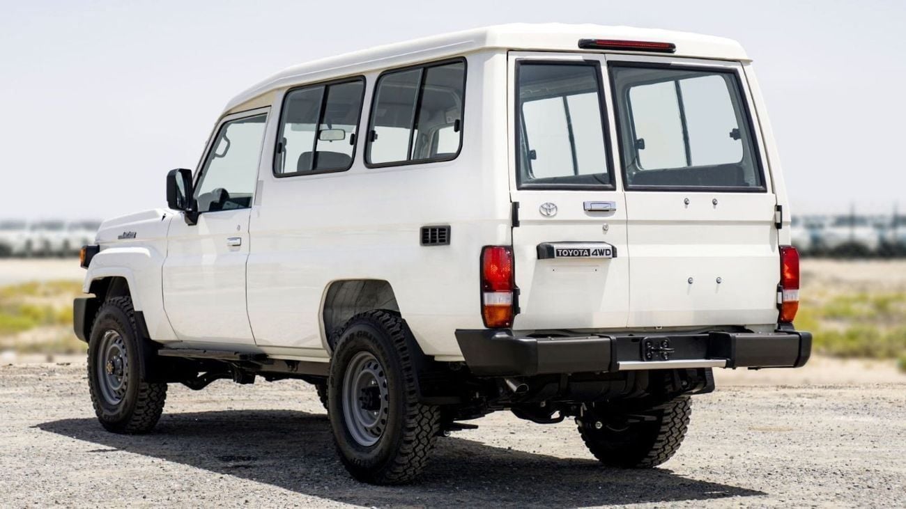 تويوتا لاند كروزر Toyota Landcruiser LC78 3doors diesel 4.2L RHD