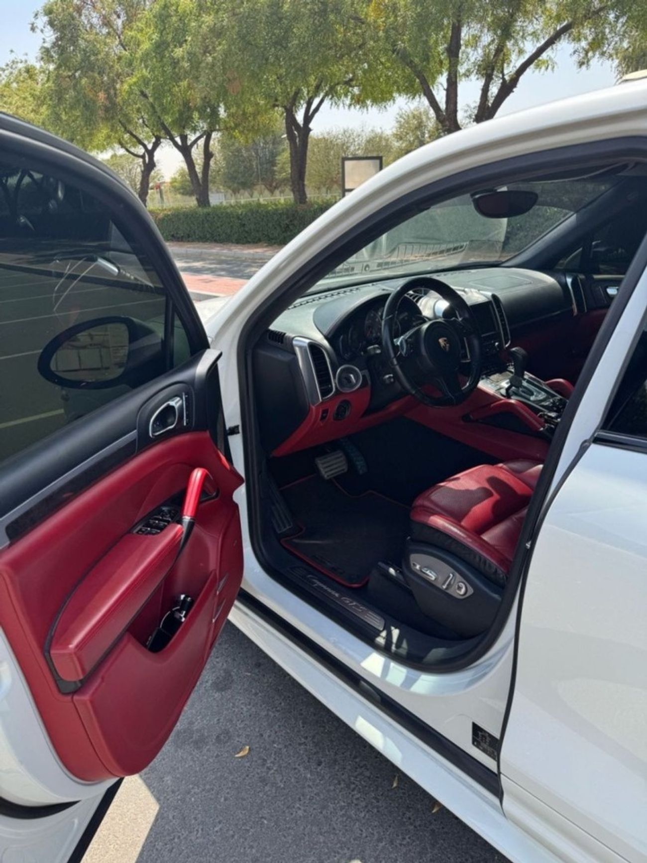 Porsche Cayenne GTS 4.8L