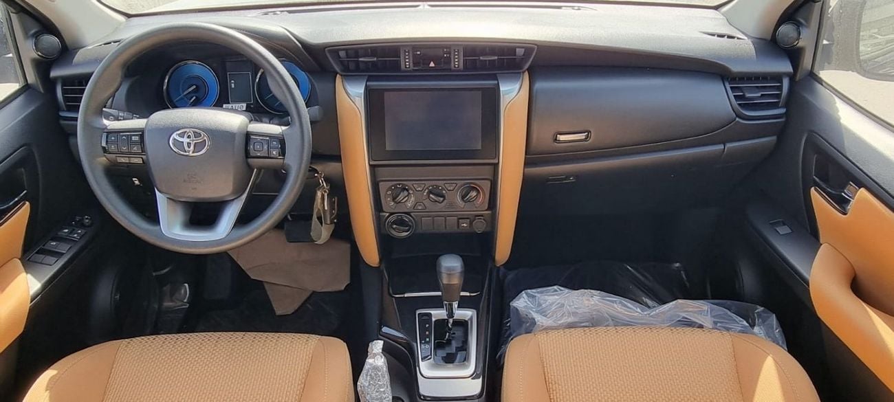 تويوتا فورتونر TOYOTA FORTUNER 2.4L DIESEL 4X4 MY 2026