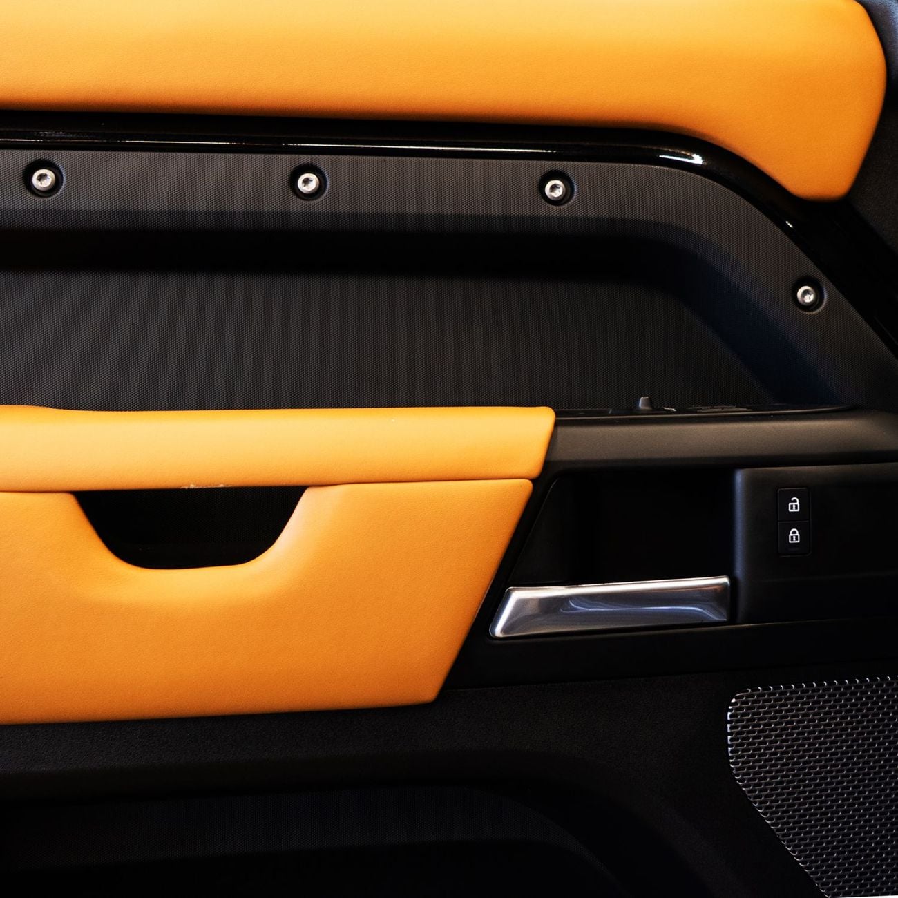 Land Rover Defender 110 S P400 3.0L AED 4,982 pm • 0% Downpayment • Defender 110 S P400 • Agency Warranty