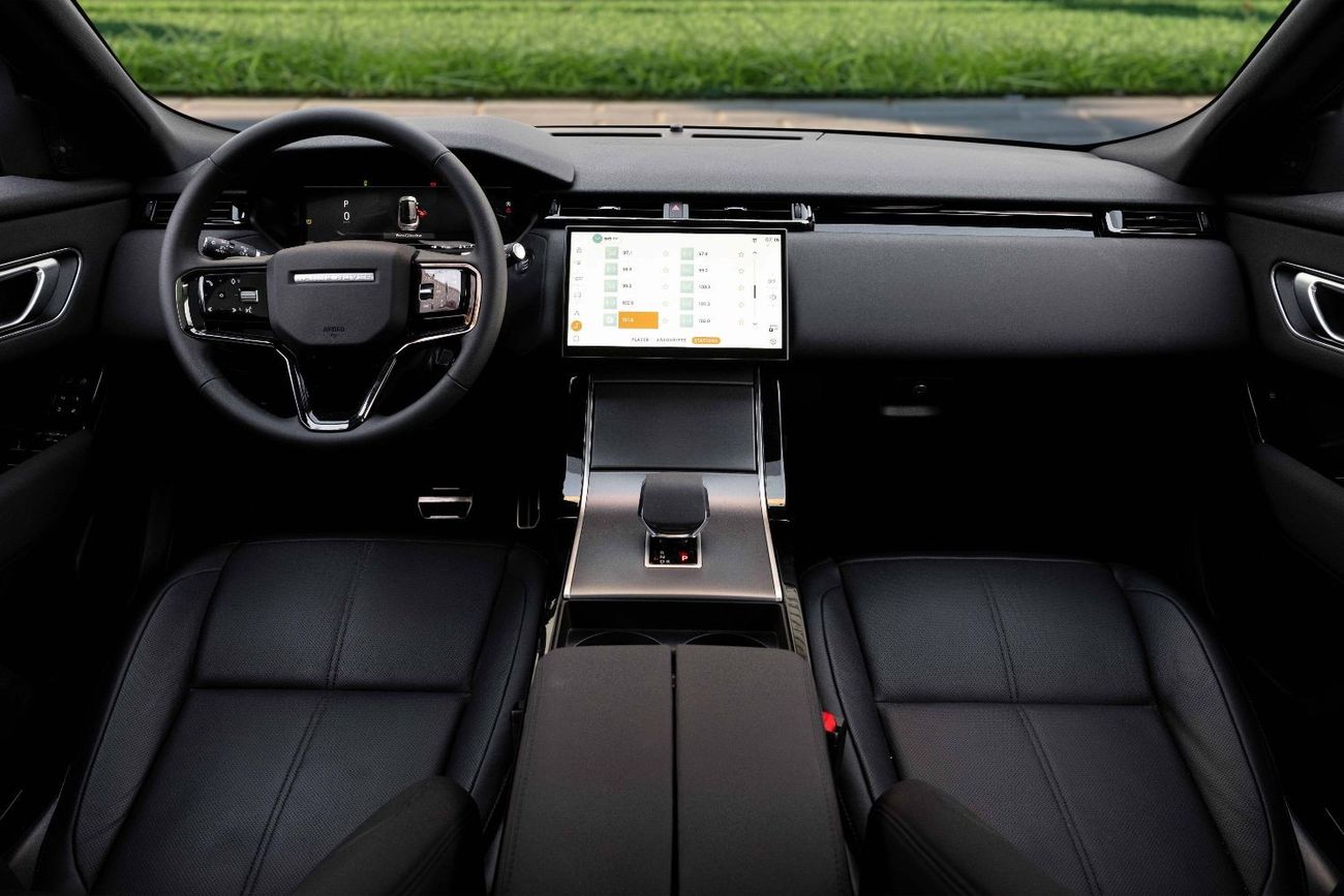 Land Rover Range Rover Velar | P250 R-Dynamic SE | 5,385 P.M  | 0% Downpayment | Excellent Condition!