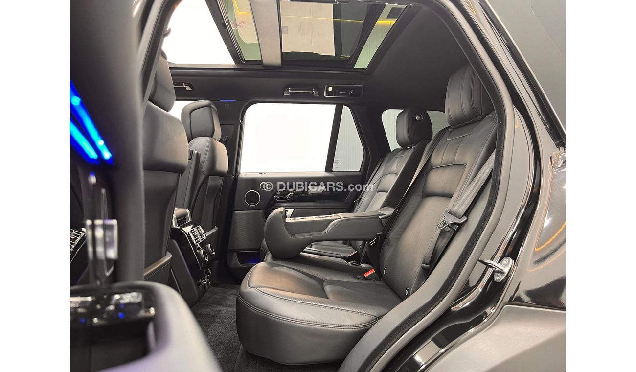 Land Rover Range Rover 2019 Range Rover Vogue V6, Range Rover Warranty, Full Range Rover Service History, GCC