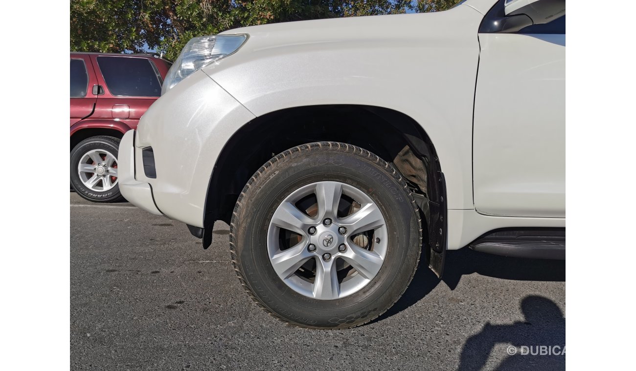 Toyota Prado 4.0L PETROL, 17" ALLOY RIMS, COOL BOX, 4WD, HILL DESCENT CONTROL (LOT # 4094)