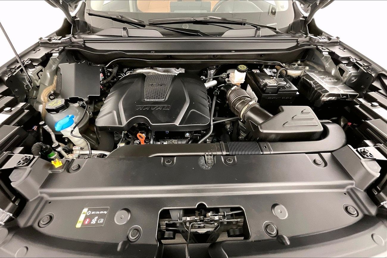 Infiniti QX70 Luxury / Luxe Sensory | 1 year free warranty | 0 Down Payment