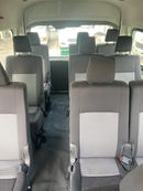 Toyota Hiace Commuter GL High Roof
