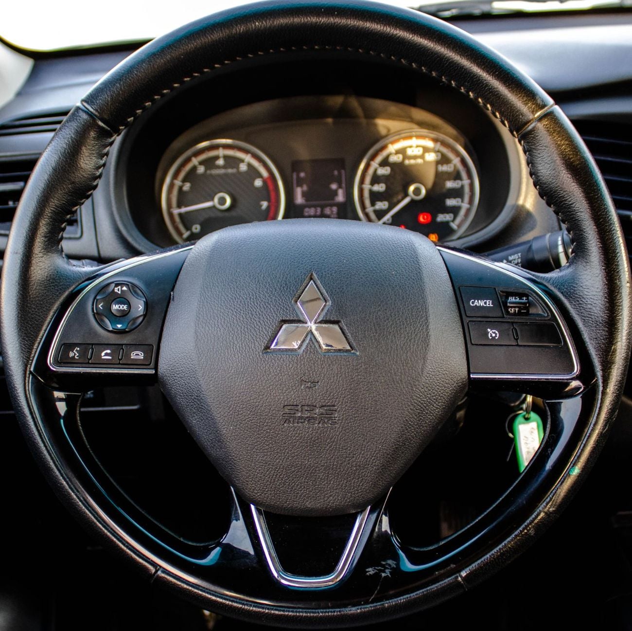 ميتسوبيشي L200 ميتسوبيشي L200 دفع رباعي | 2.5 لتر | 2020 | خليجية | خالية من الحوادث | بحالة ممتازة | 756 شهرياً