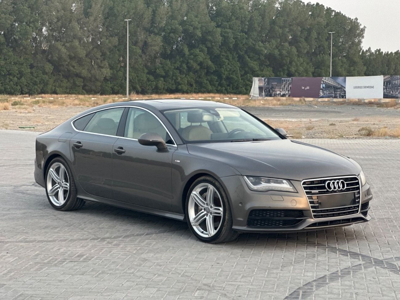 Audi A7 S-Line MODEL 2013 GCC CAR PERFECT CONDITION INSIDE AND OUTSIDE FULL OPTION SLINE
