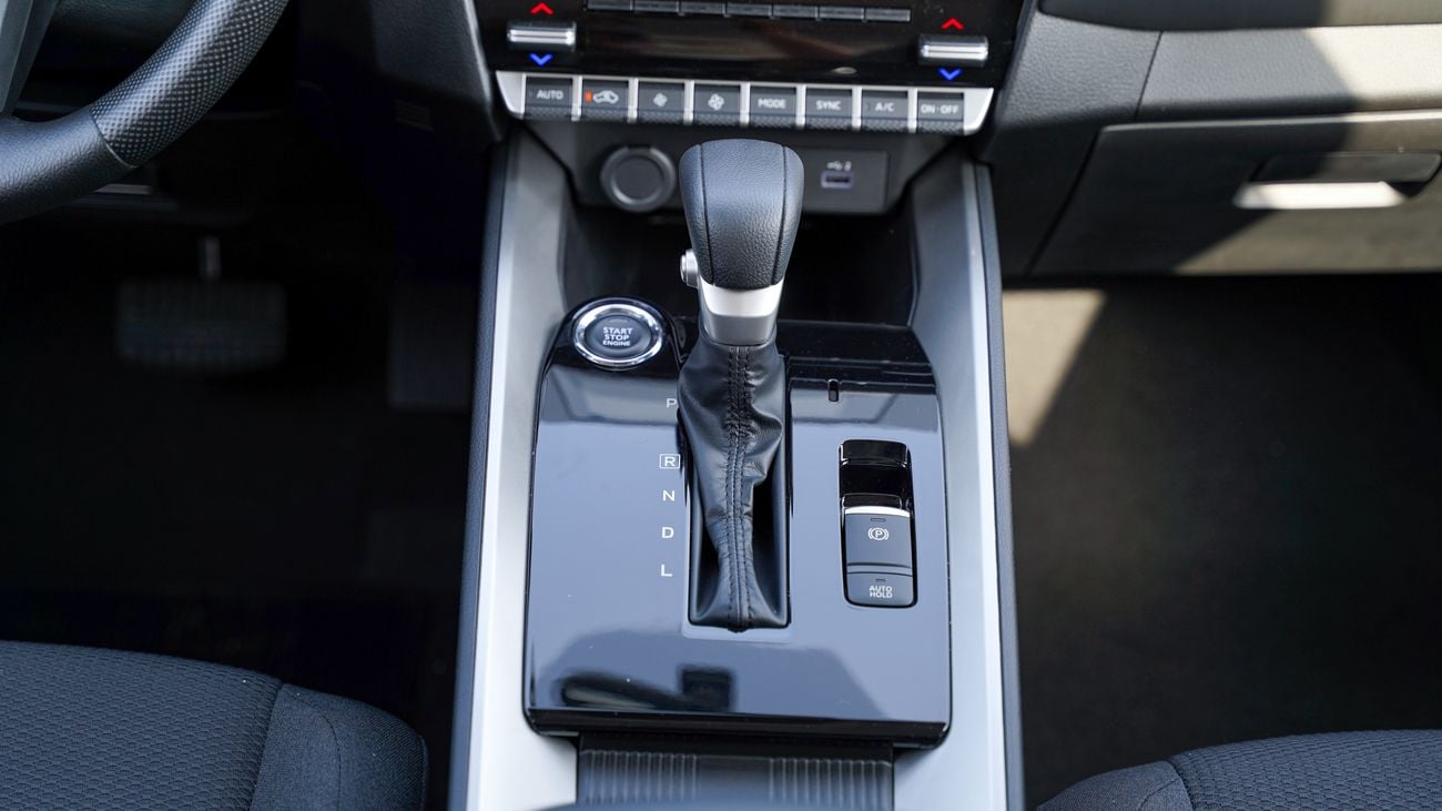 Mitsubishi Destinator