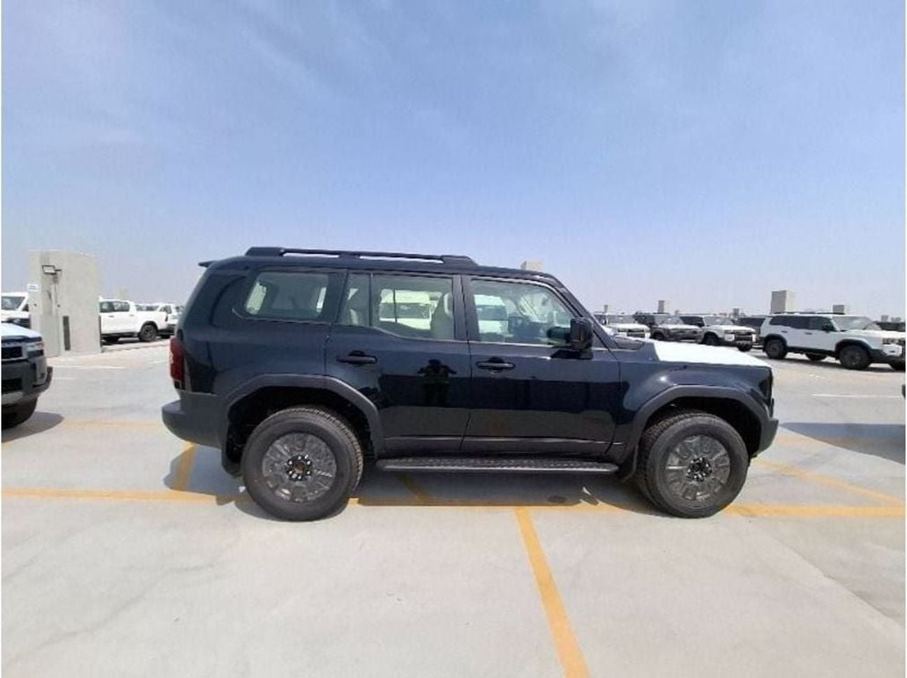 تويوتا برادو GXR TOYOTA PRADO TX 2.8L DIESEL ALL ROUNDER - LHD