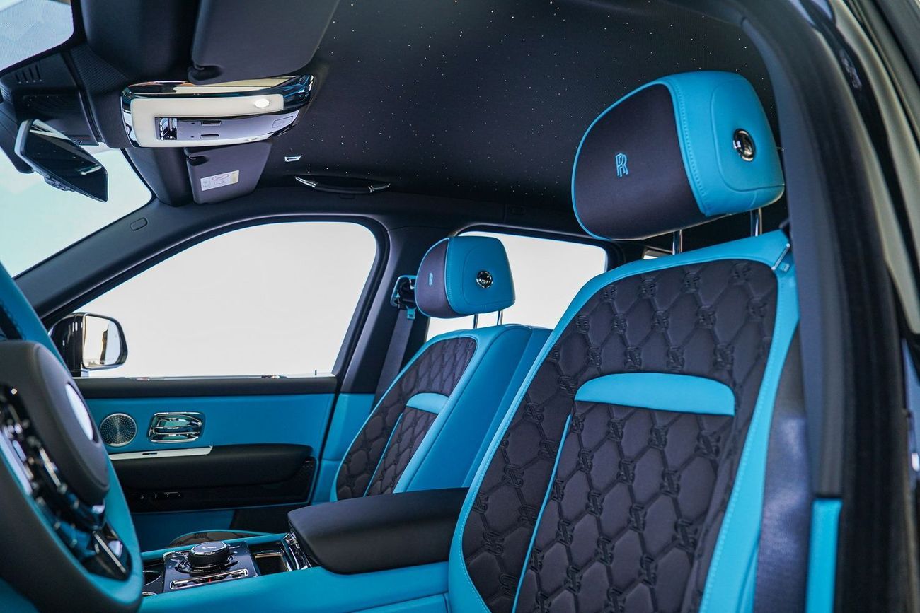 Rolls-Royce Cullinan BLACK BADGE DUALITY TWILL