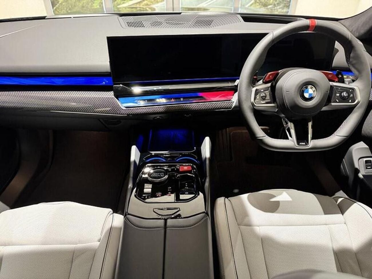 BMW M5 4.4 22.1kWh Touring Steptronic xDrive Euro 6 (s/s) 5dr ( EXPORT ONLY) Right Hand Drive