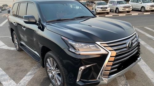 Lexus LX 570 2016 LEXUS LX 570 SPORRT PLUS / FULL OPTION / BEAUTIFULLY MAINTAINED VEHICLE