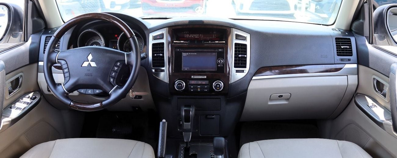 Mitsubishi Pajero GLS H/L ROCKFORD