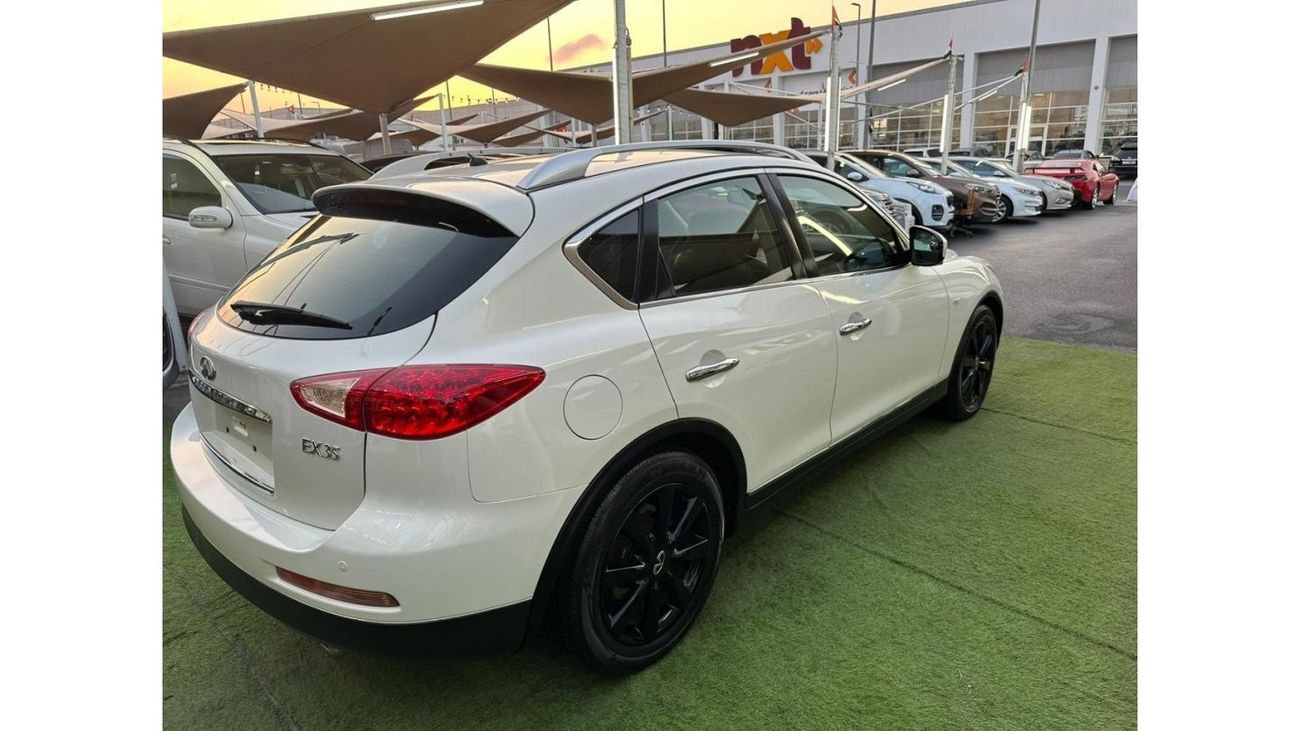 Infiniti EX35