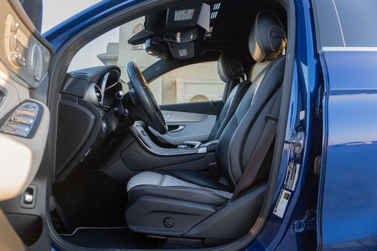 Mercedes-Benz GLC 300 Coupe AMG 2.0L