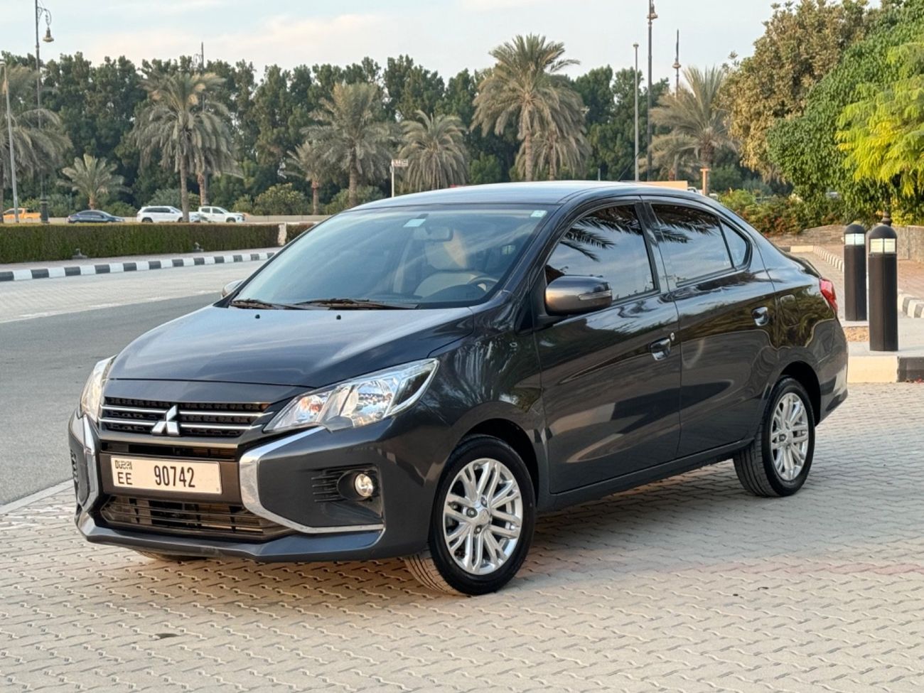 ميتسوبيشي اتراج GLX Premium 1.2L