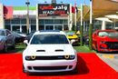 Dodge Challenger SRT Hellcat 6.2L (717 HP)-- GCC // FULL OPOTIOIN //ALCANTARA -- SUN ROOF / BANK FINANCE/GOOD CONDITI