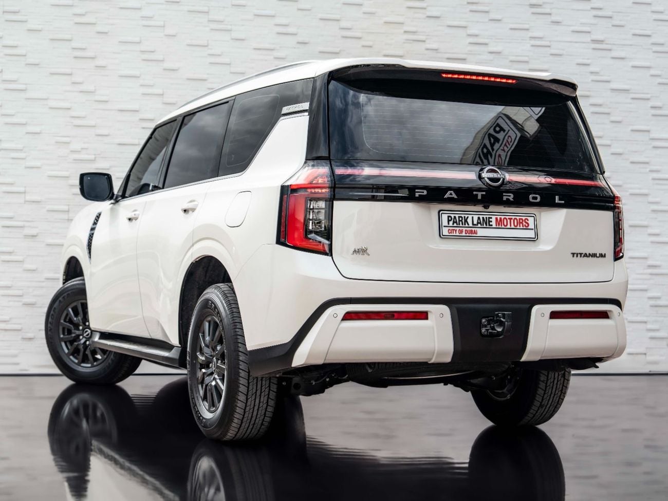 Nissan Patrol SE Titanium