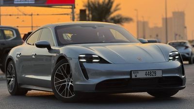 Porsche Taycan Porsche Taycan 4S