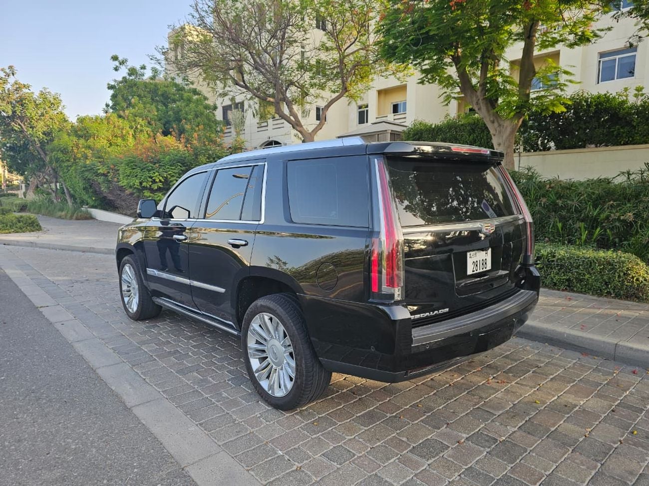 كاديلاك إسكالاد PLATINUM