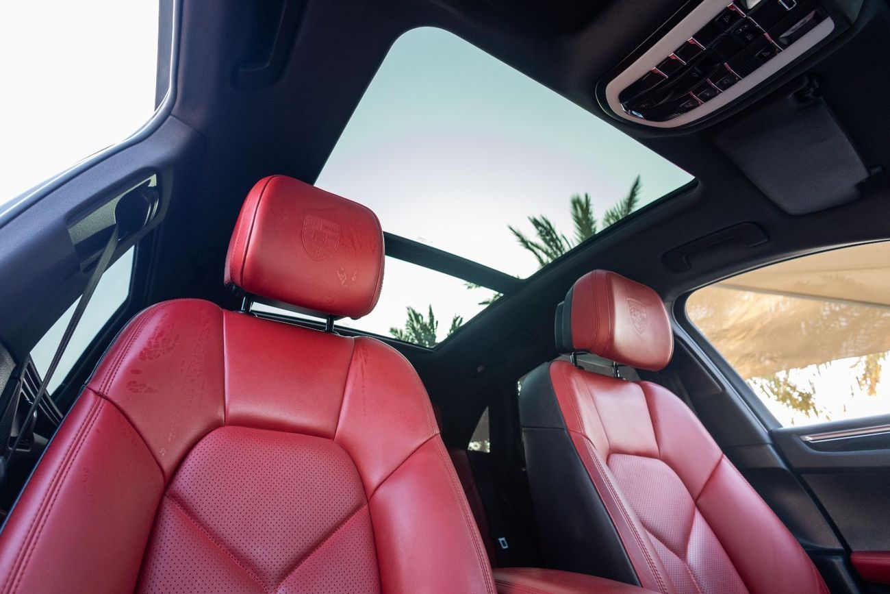 Porsche Macan Std 2.0L (252 HP)