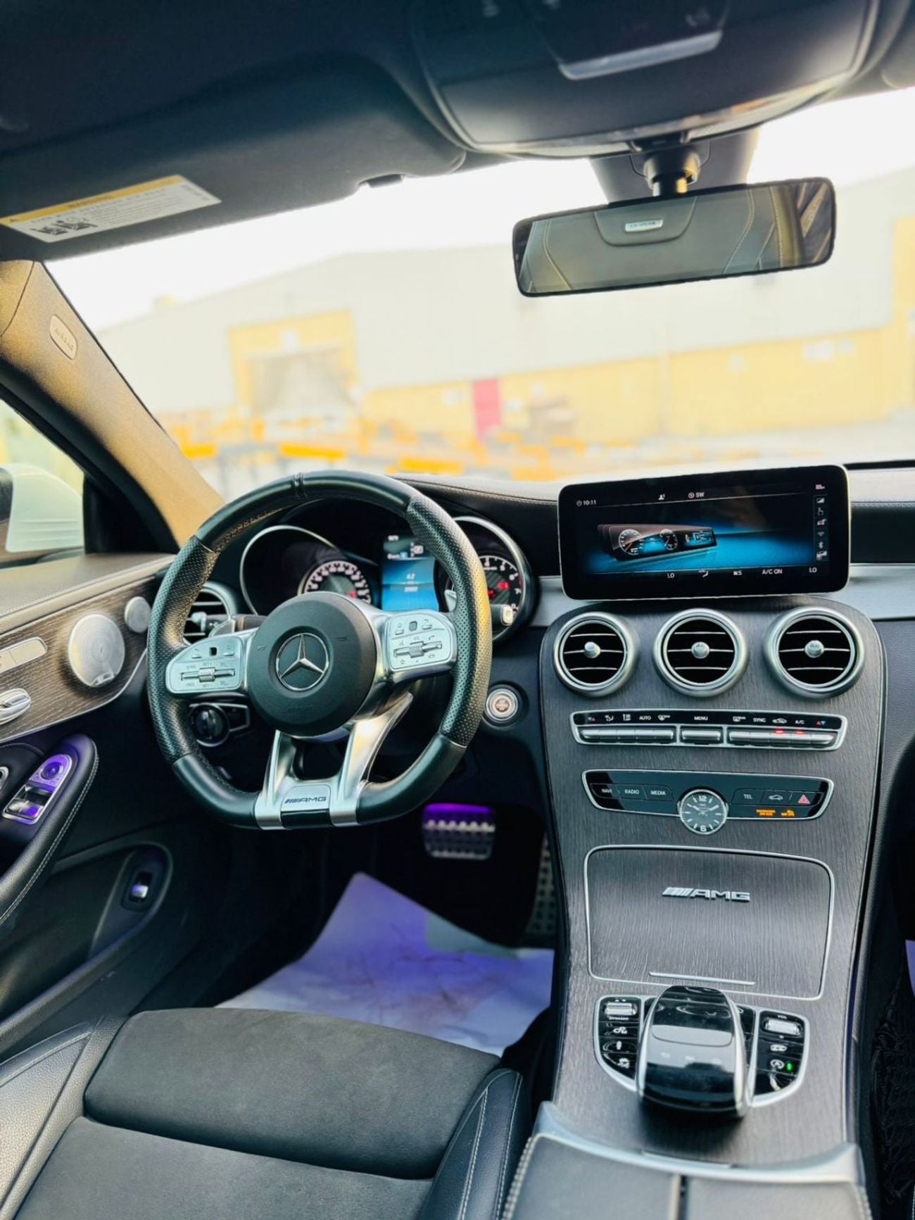 مرسيدس بنز C 63 AMG STD