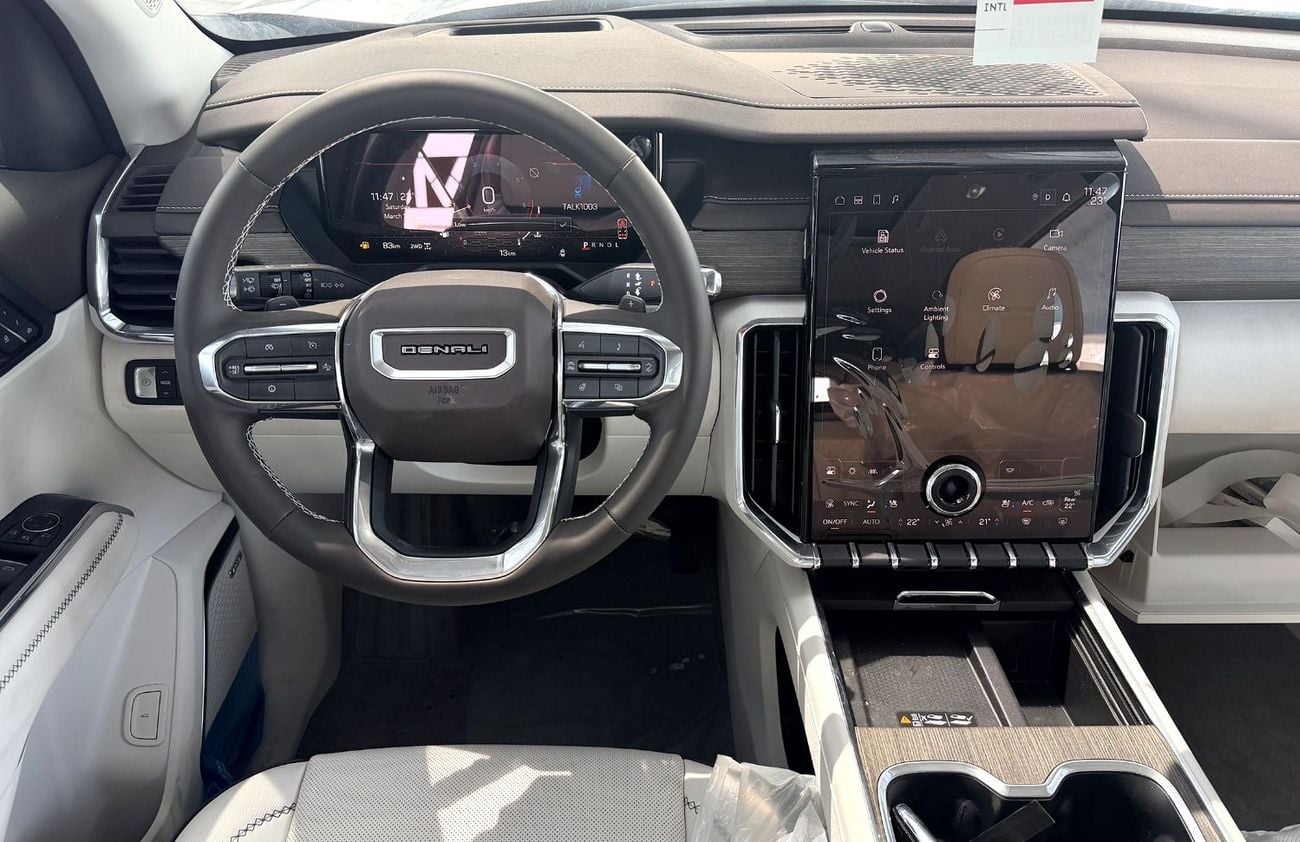 GMC Acadia DENALI 2.5L AWD - GCC Specification