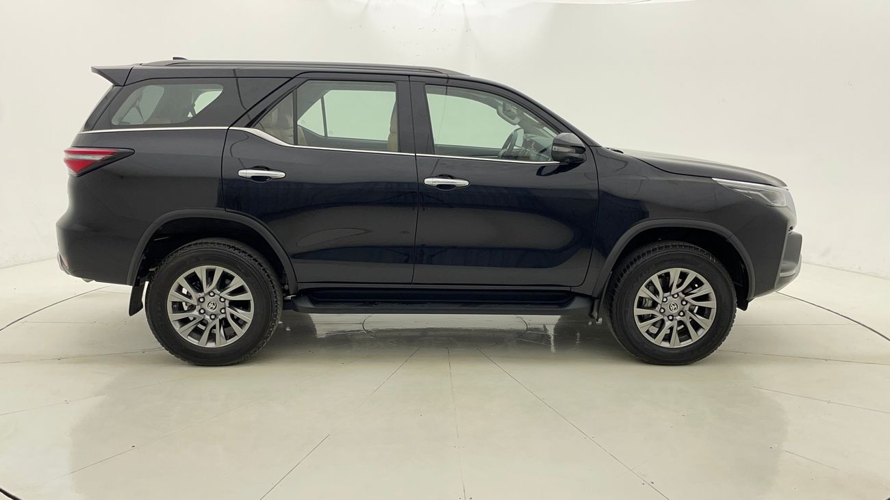 تويوتا فورتونر VXR 4 | بدون دفعة مقدمة | اختبار القيادة في المنزل